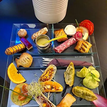 Hotel Design & Restaurant Poitiers