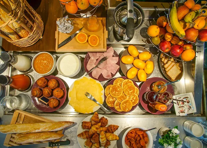 Hotel Design & Restaurant 3*