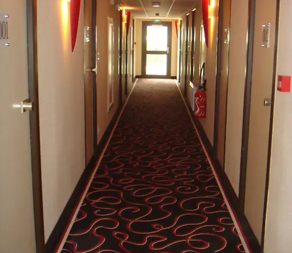 Hotel Design & Restaurant 3*