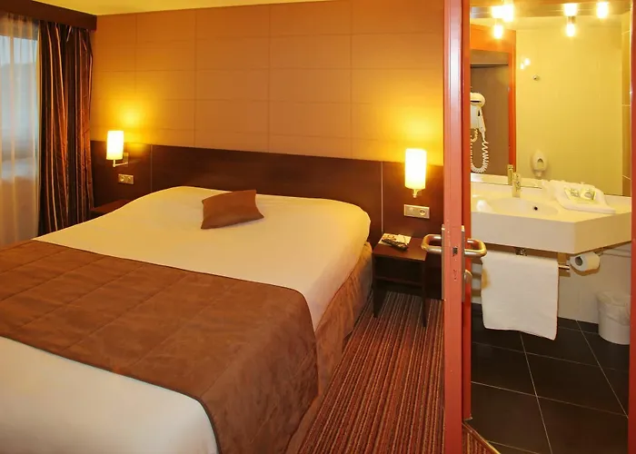 Hotel Design & Restaurant